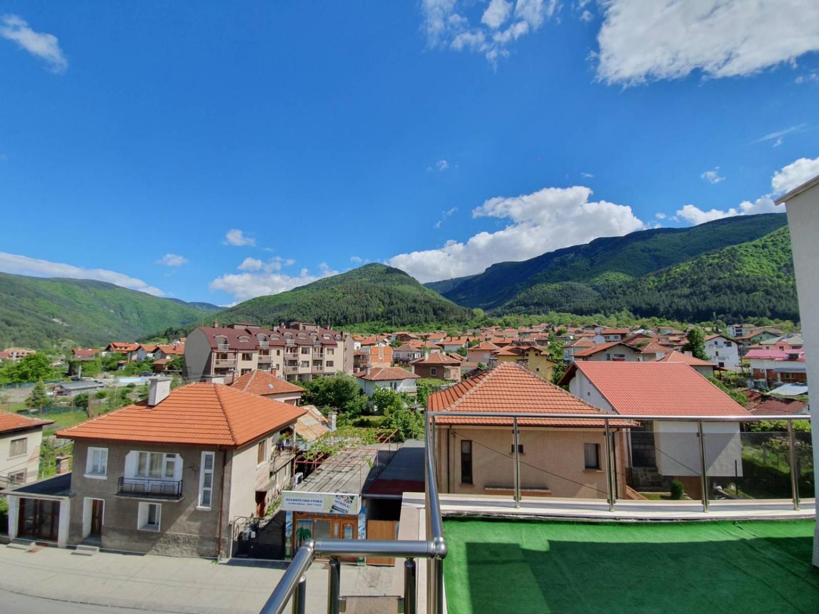 Enis Hotel С Минерален Басейн Sapareva Banya Bagian luar foto